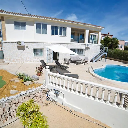 شقة Dreamvilla.2 *